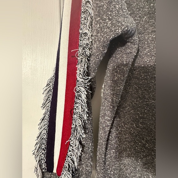 THML Small Heathered Speckled Navy Fringe Red White Blue Stripes Cozy Pullover - Picture 9 of 9